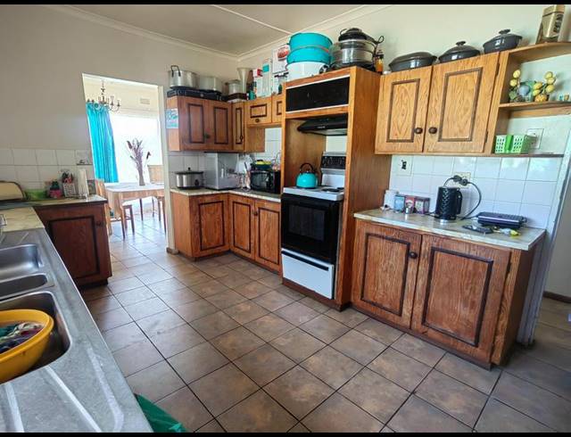 4 BEDROOM HOUSE FOR SALE IN MONTANA